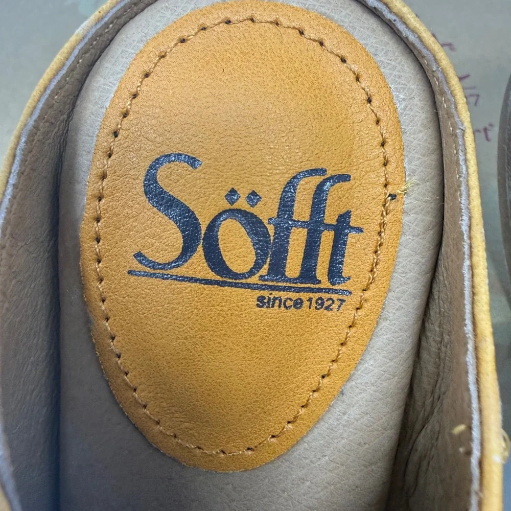 Sofft Netta Mimosa Yellow Leather Ruched Slide Sandals SF0048207 Womens 7.5
